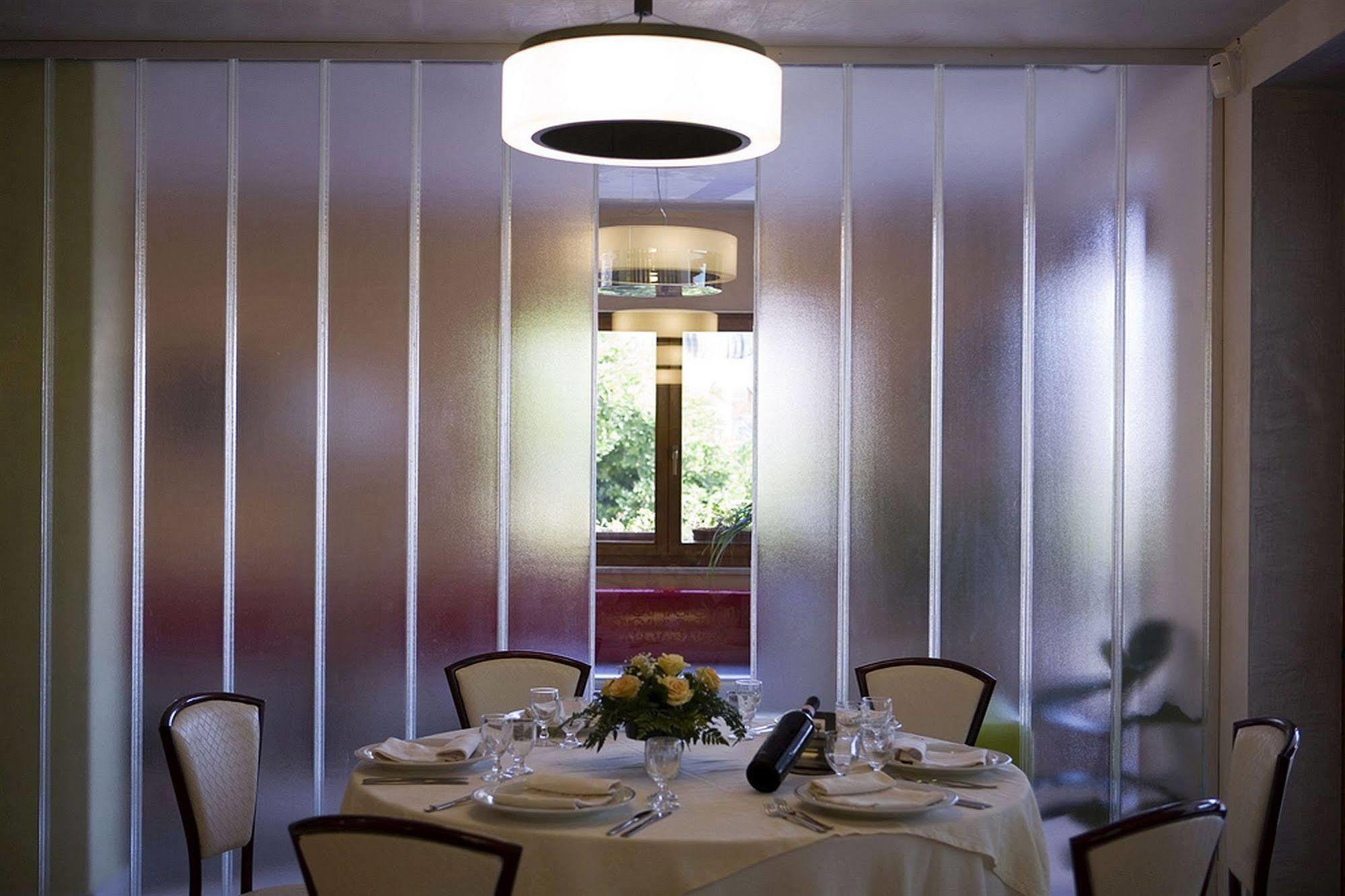 Hotel Ristorante Cavaliere Скарио Экстерьер фото